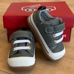See Kai Run Stevie II INF Sz 3 baby’s shoe